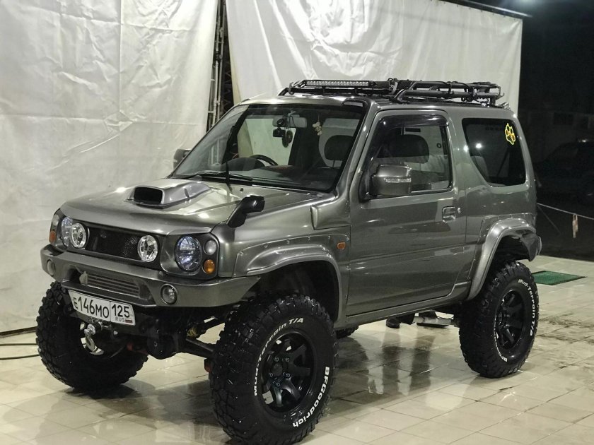 Suzuki Jimny jb23