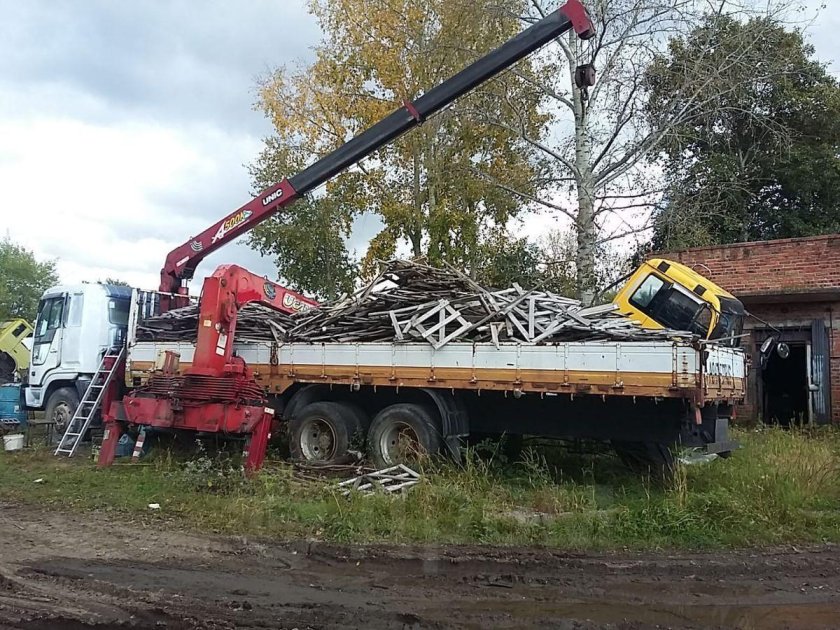 Манипулятор грузовой