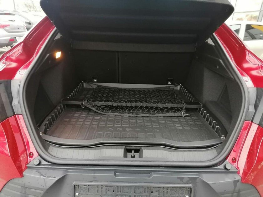 Renault Arkana багажник
