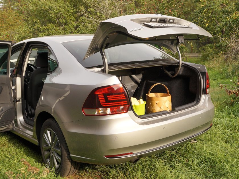 Volkswagen Polo sedan 2013 багажник