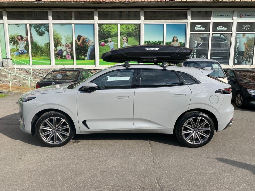 Автобокс Broomer Venture XL