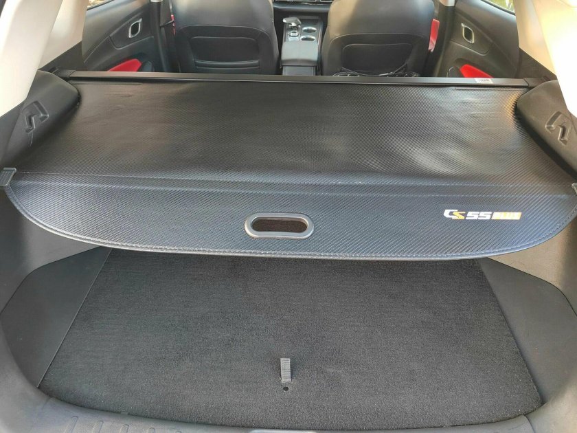 9918008057 Фиксатор шторки багажника