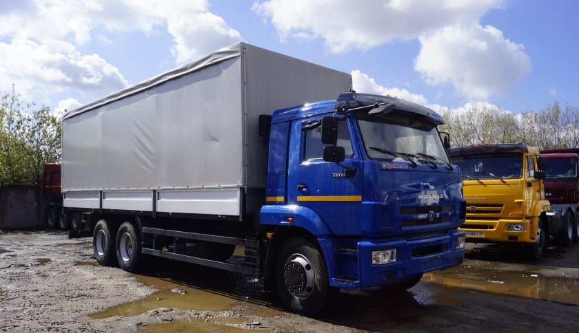 КАМАЗ 65117 шторно бортовой
