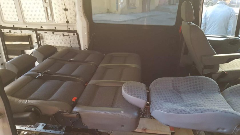 Сиденье Ривьера на Форд Транзит