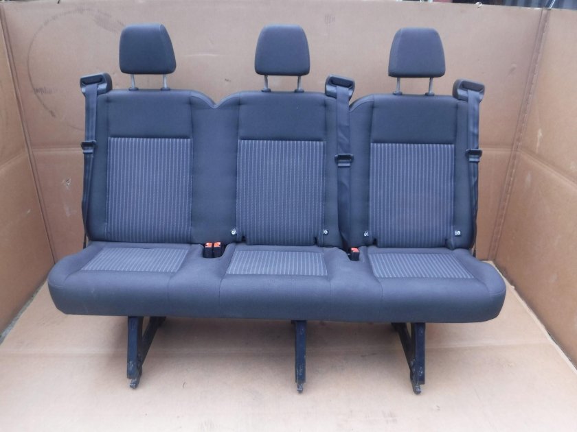 Сиденье диван на Форд Транзит