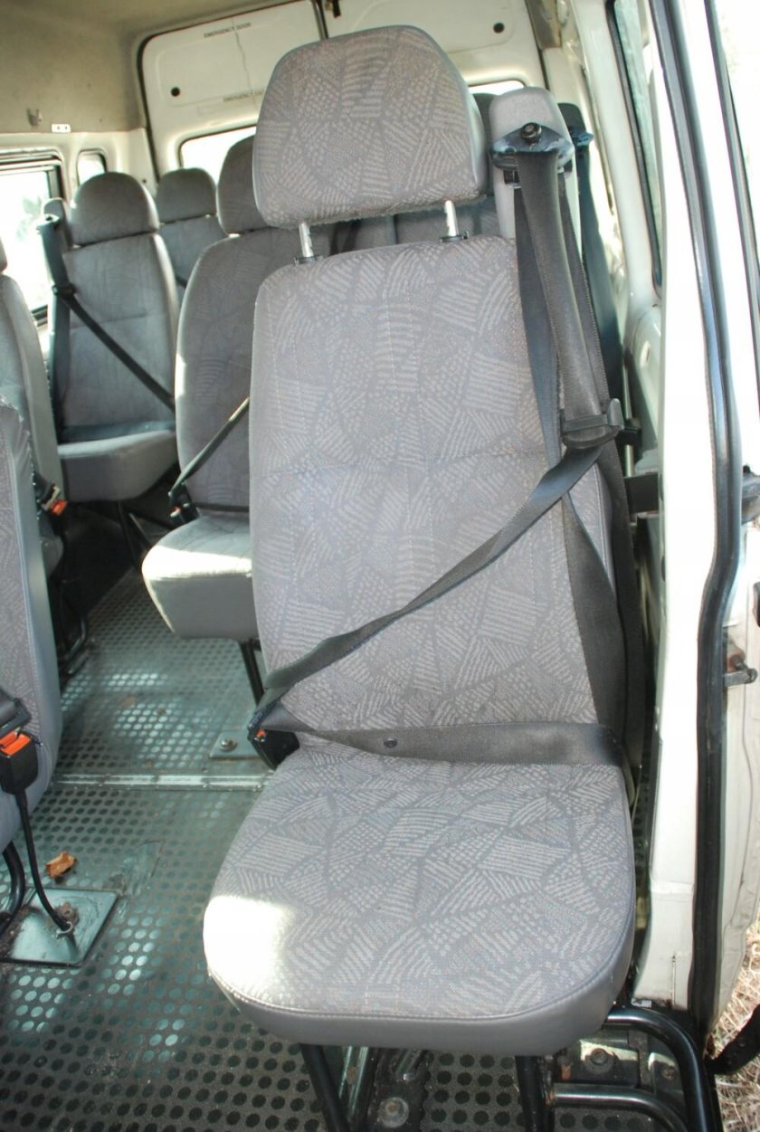 Форд Транзит задние сидения