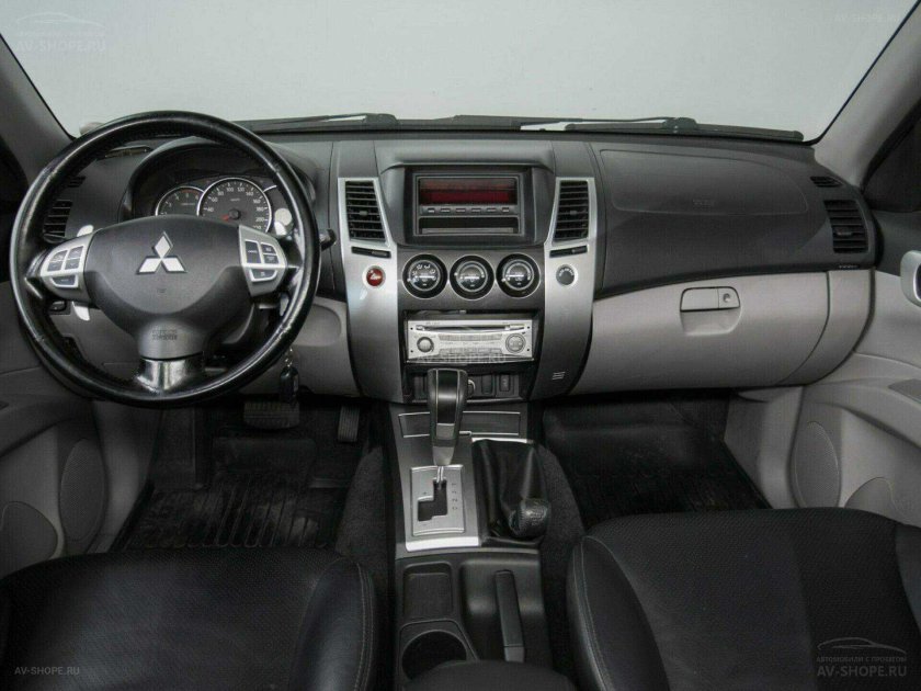 Митсубиши Паджеро спорт 2010