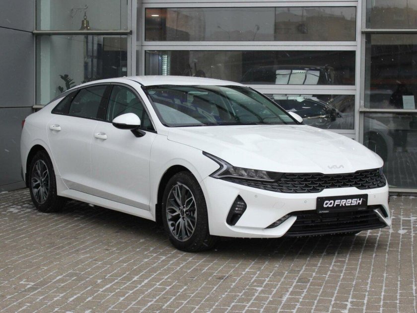 Kia k5 III (2019-2023) белый