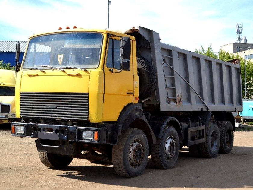 МАЗ МЗКТ 65151
