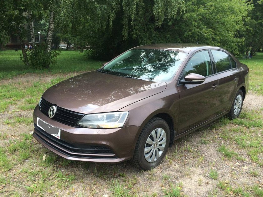 Фольксваген Джетта 6 коричневый