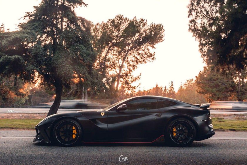 Ferrari f12 Berlinetta Black