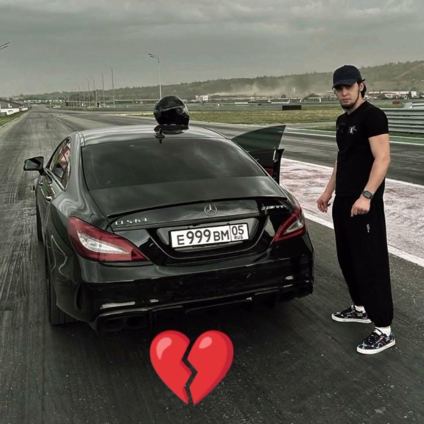 Мерседес ЦЛС Ахмеда