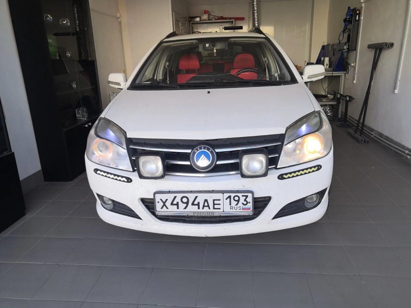 Geely MK доп фары