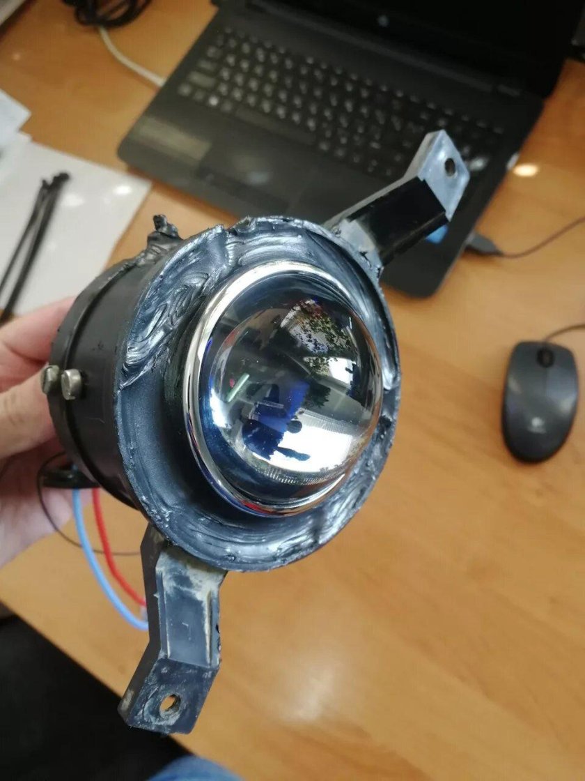 Противотуманные фары Джили МК кросс