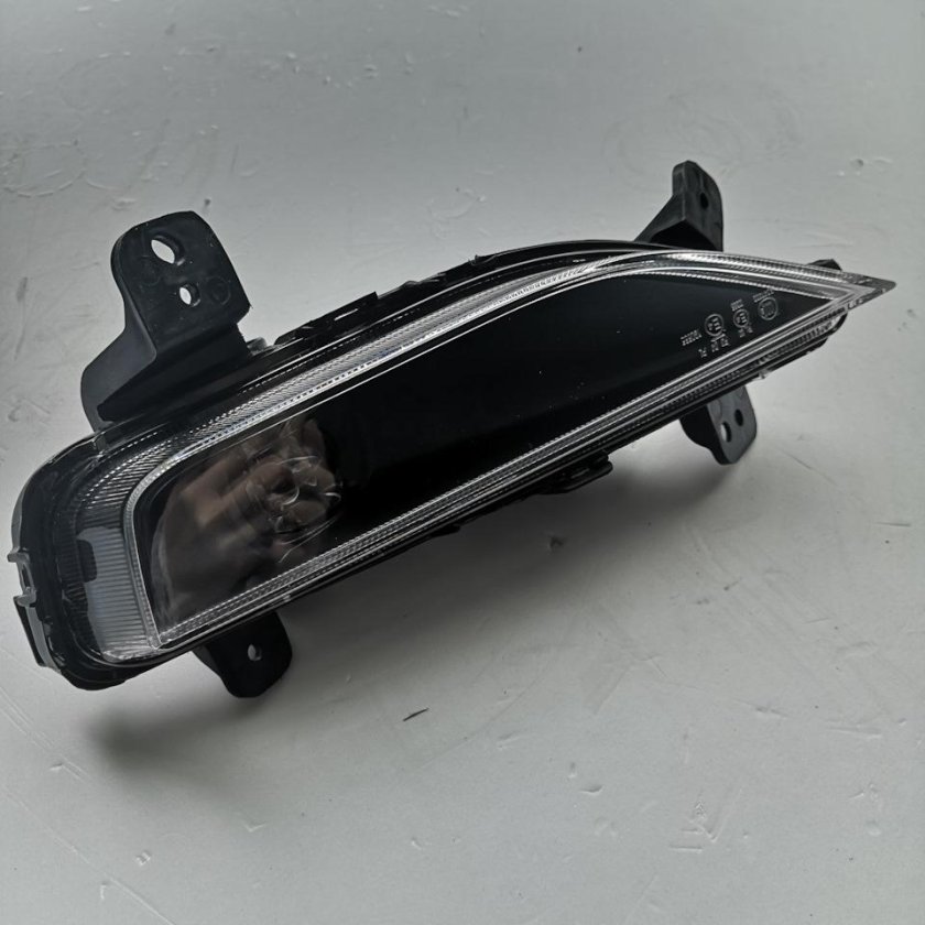 Противотуманки для Geely Atlas Pro 2022