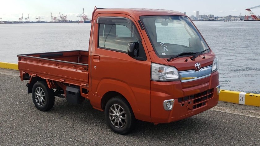 Toyota Mini Truck