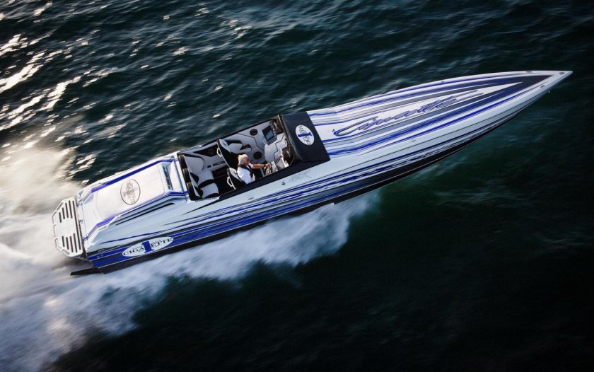 Катер cigarette 42 x