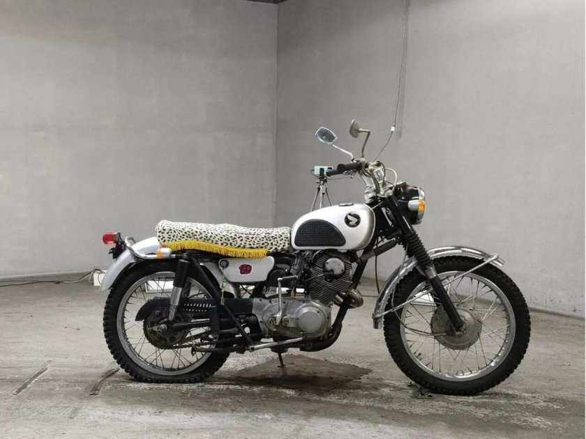 Honda cl400