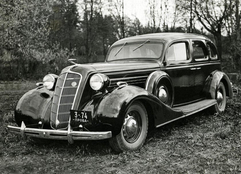 Автомобиль ЗИС 101