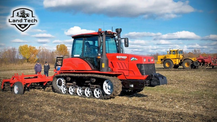 Трактор фермер РБ 2103 гусеничный