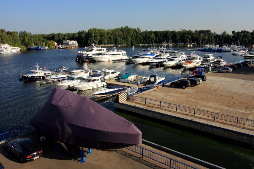 Московский яхтенный порт Долгопрудный