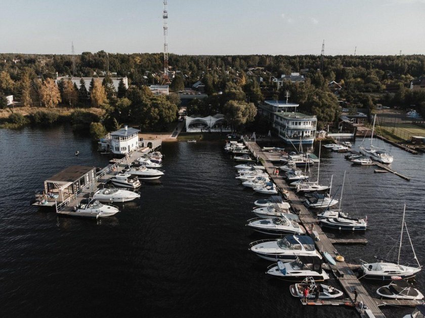 Московский яхтенный порт Долгопрудный