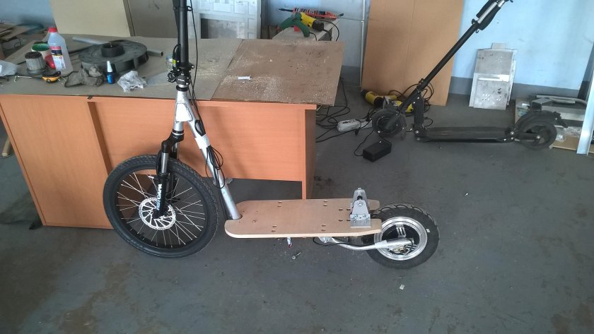 Самокат из гироскутера