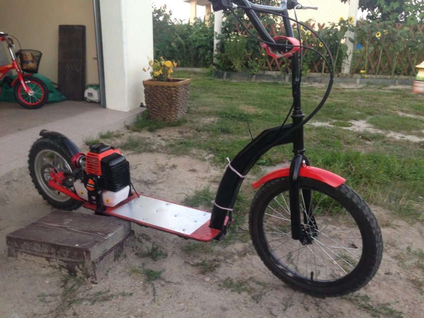 Мотосамокат 12 дюймов