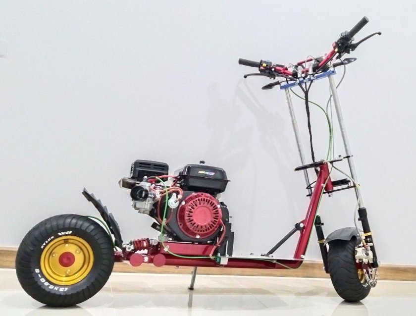 VIP Toys мотоцикл Mini Scooter e Concept w388