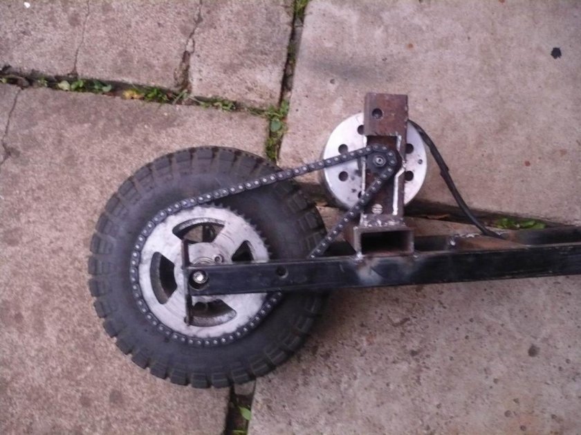 Трицикл 139 QMB