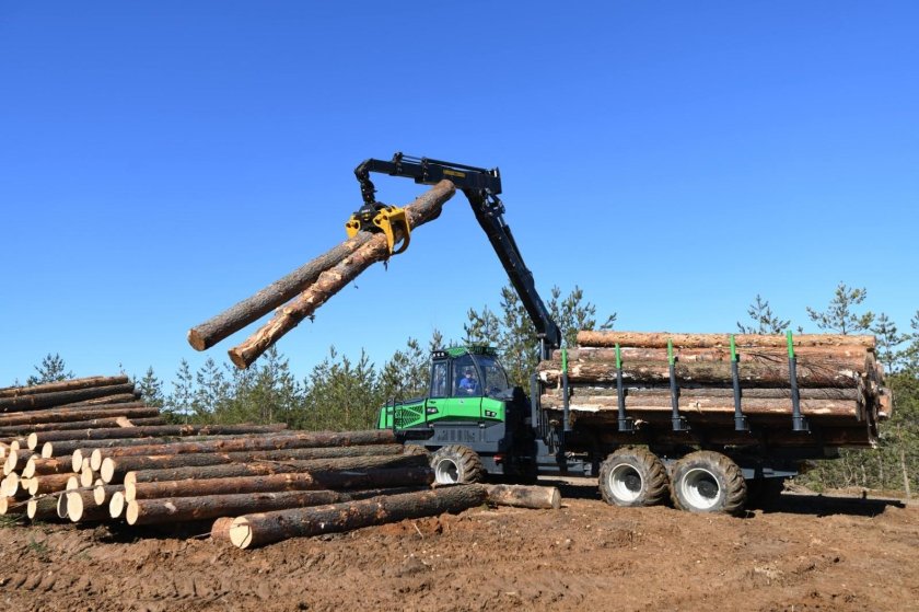 Форвардер Амкодор ff1681