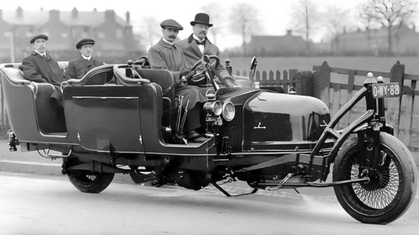 Двухколесный автомобиль Петра Шиловского 1914 год