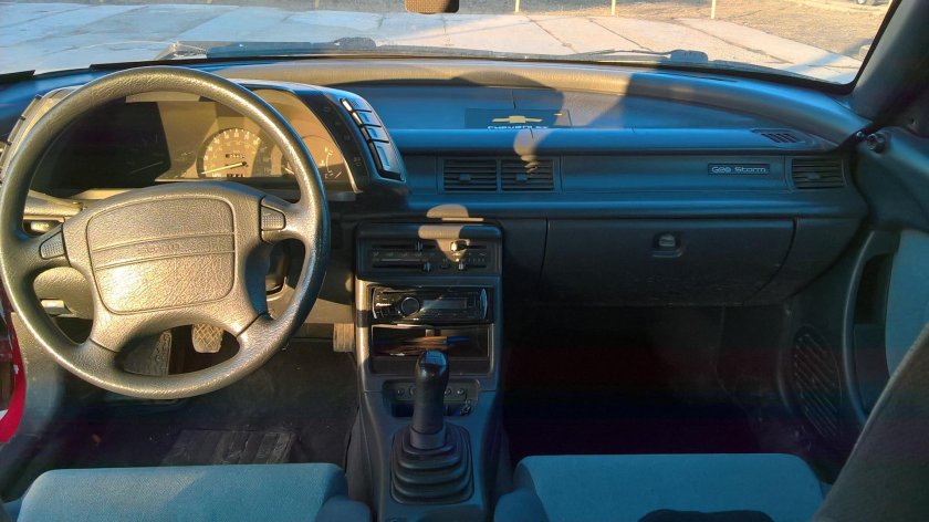 Шевроле Гео шторм