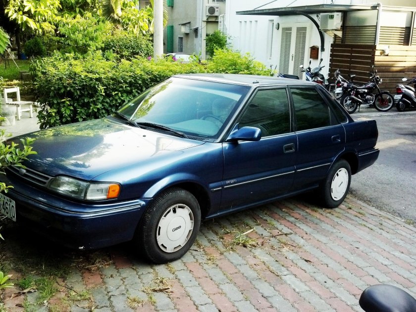 Гео prizm 1 6 1990