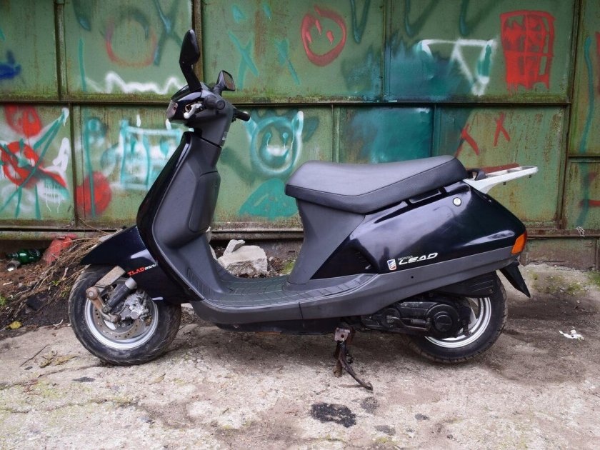 Honda lead 50