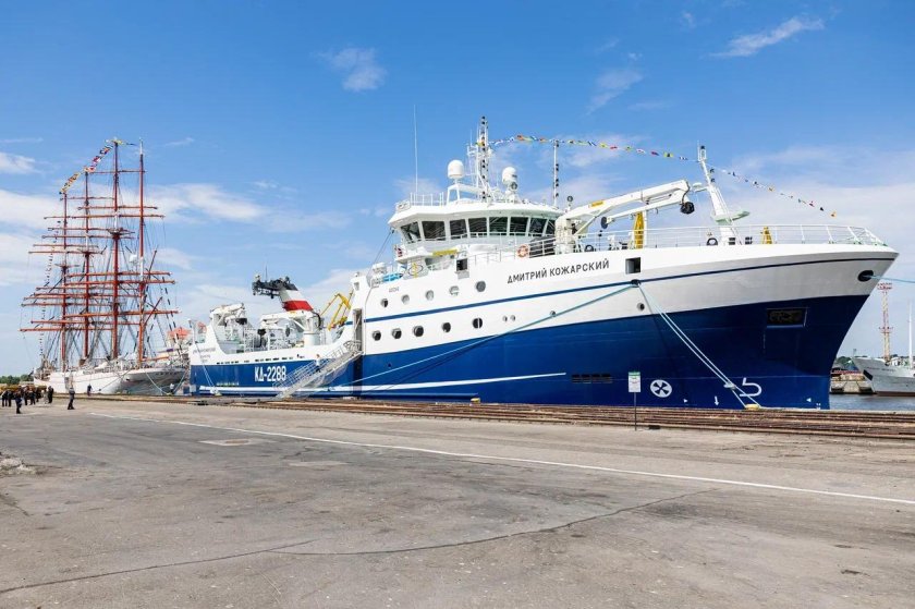 Дмитрий Кожарский судно