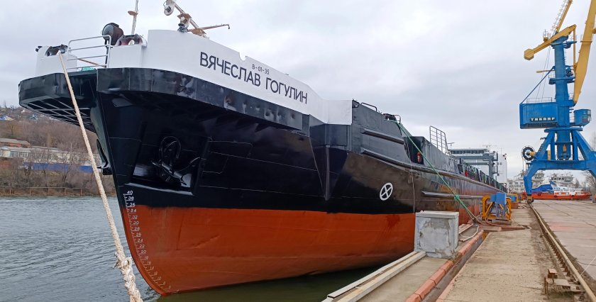 Вячеслав Гогулин теплоход