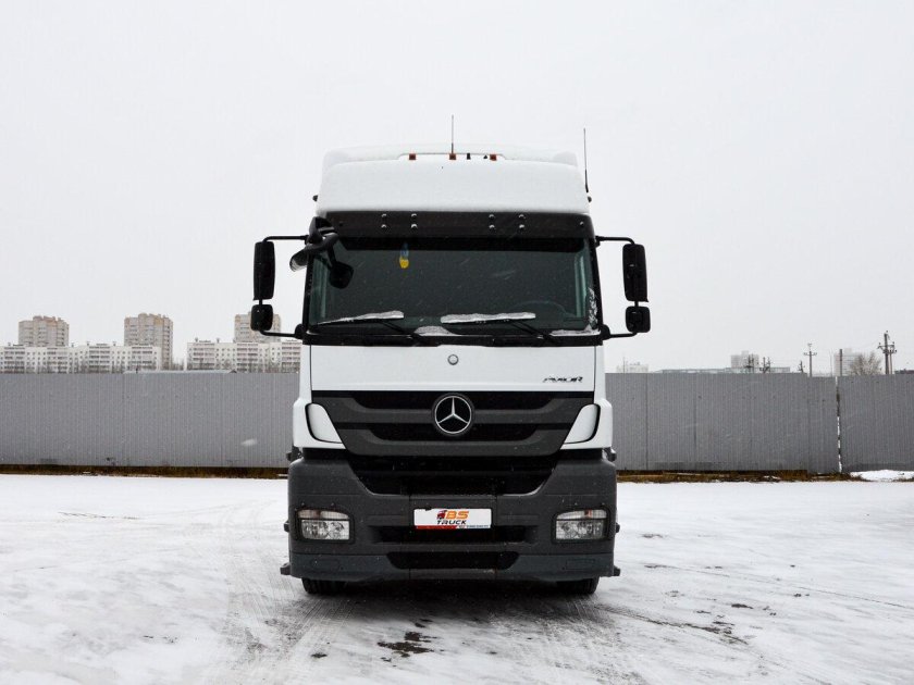 Седельный тягач Mercedes-Benz Axor 1840 LS