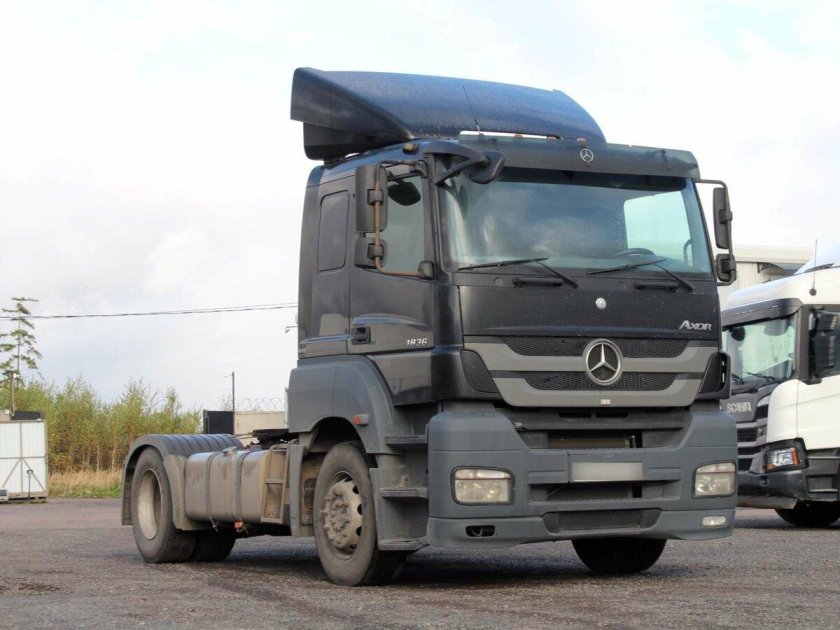 Мерседес Аксор 1836