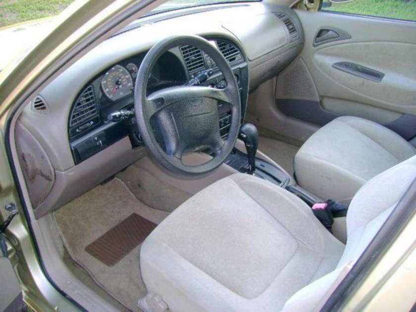 Daewoo Nubira 2000 салон