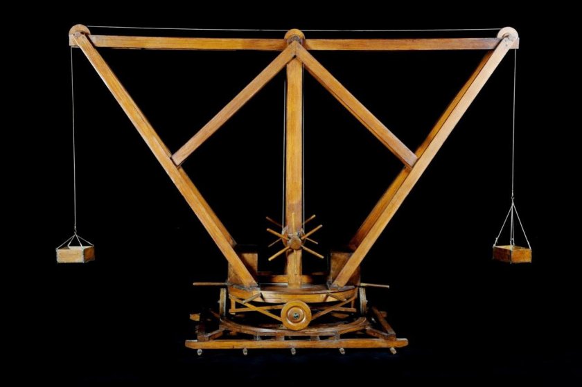 Кран Леонардо да Винчи