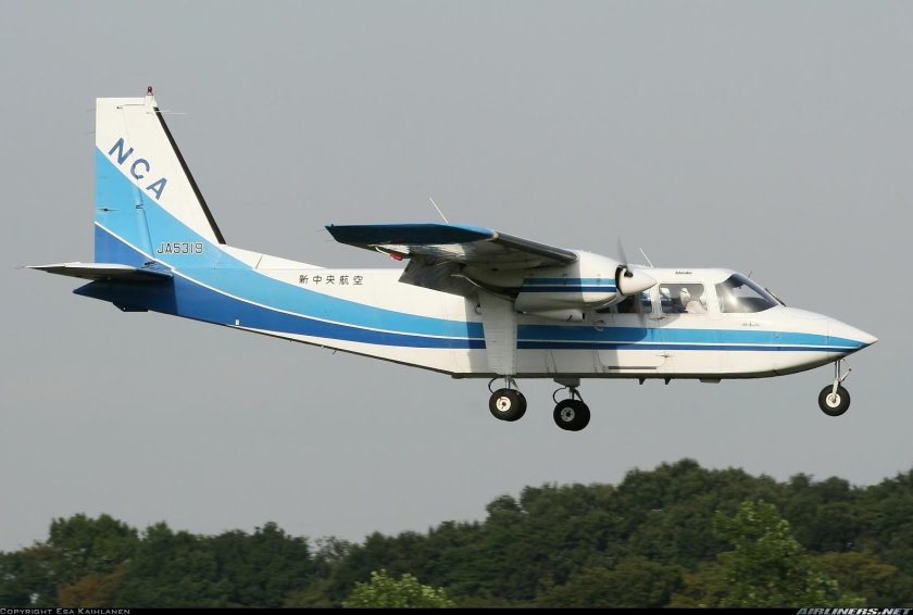 Бриттен-Норман Айлендер самолет