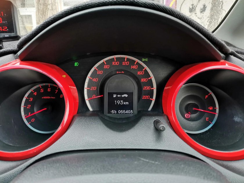 Спидометр Honda Fit