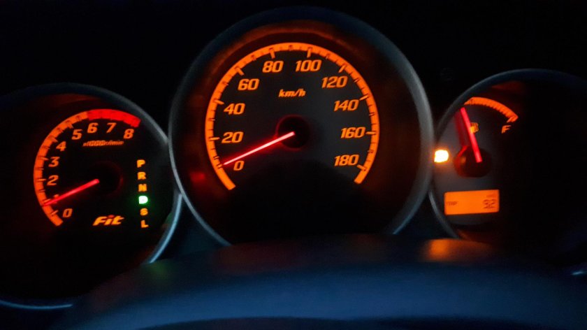 Приборка Хонда фит 3