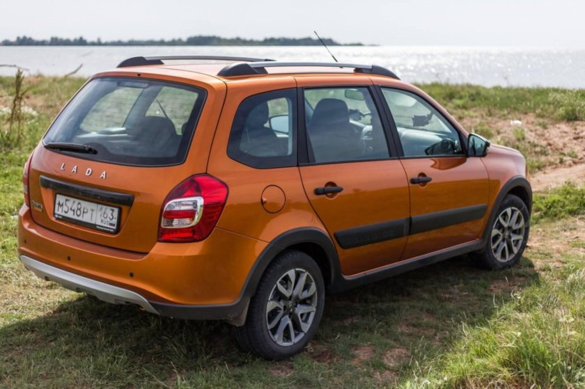 Лада Гранта кросс универсал