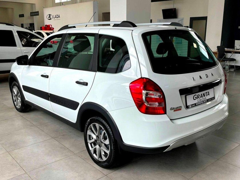 Гранта кросс 2023 цена