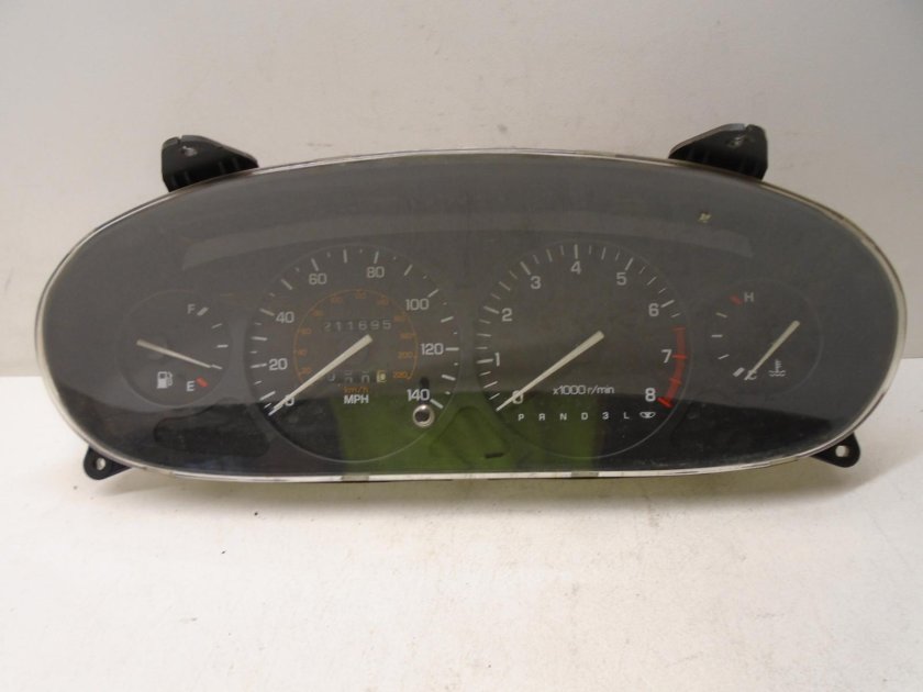 Приборная панель Леганза