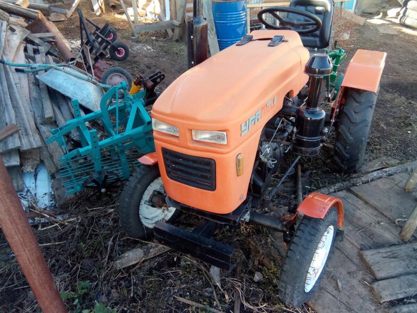 Минитрактор Уралец 160