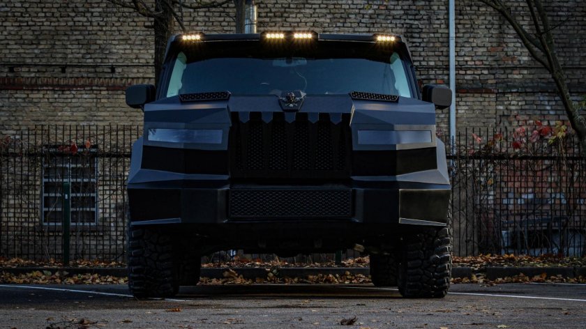 Dartz Prombron Black Stallion