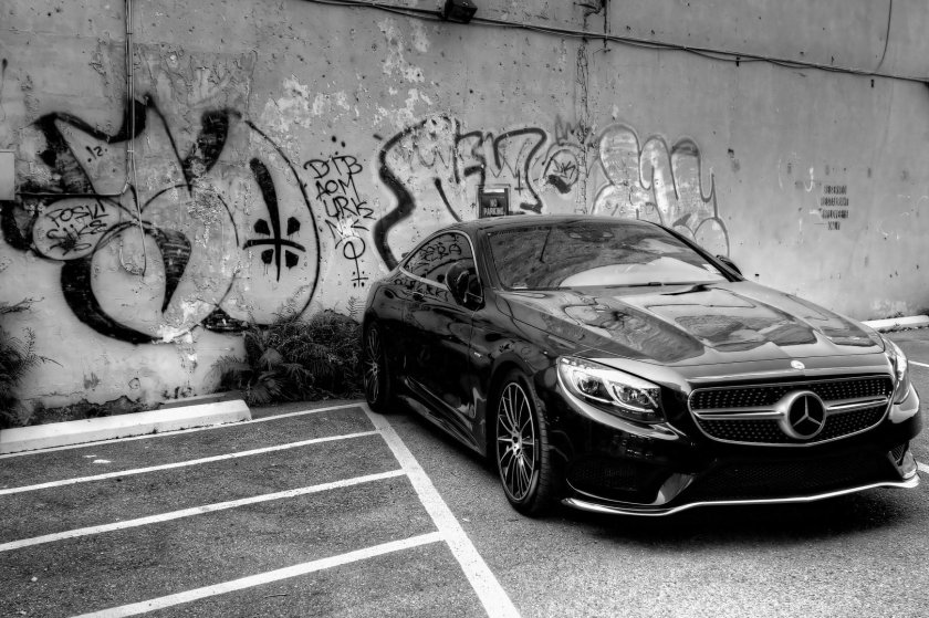 Мерс 63 АМГ арт чб